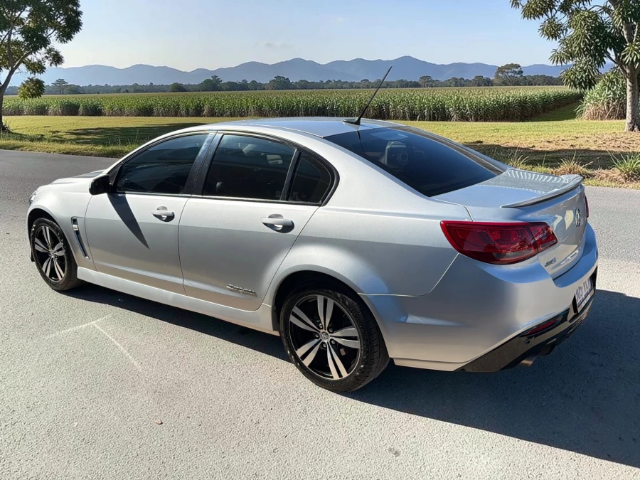 2015 Holden Commodore VF SV6 Storm Sedan Image 4