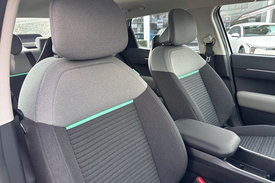 2026 Kia EV4  Air Standard Range Sedan Image 10
