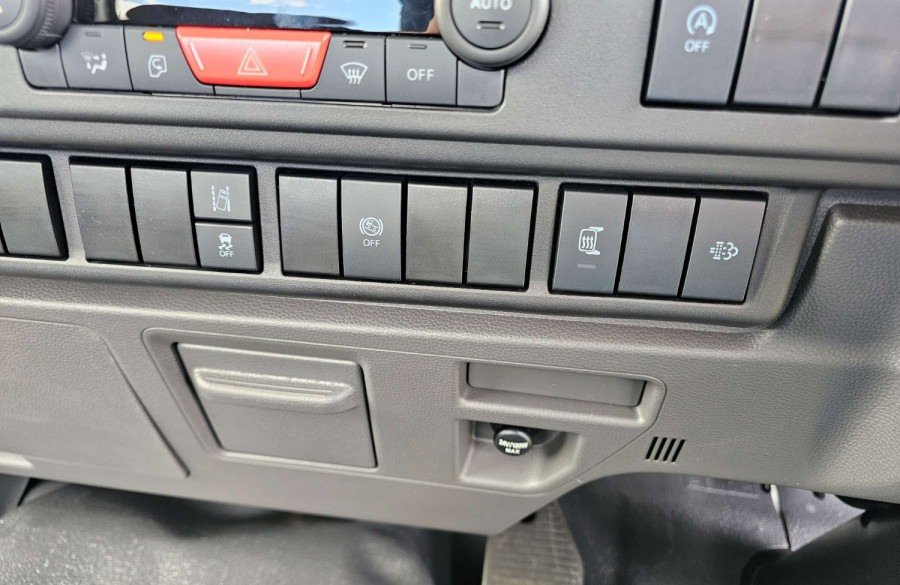 2025 Isuzu FRR 110-240 AM D53 Cab Chassis Image 18