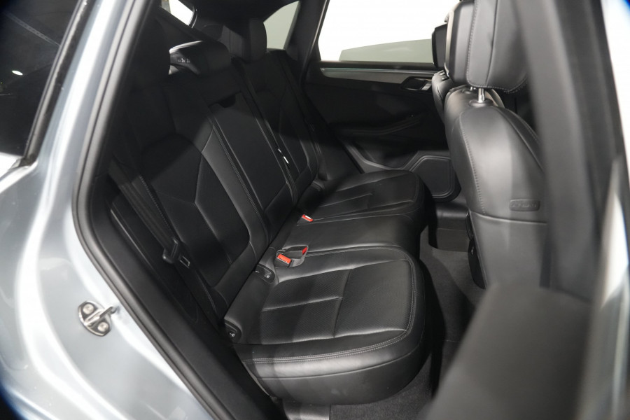 2019 Porsche Macan S SUV Image 23