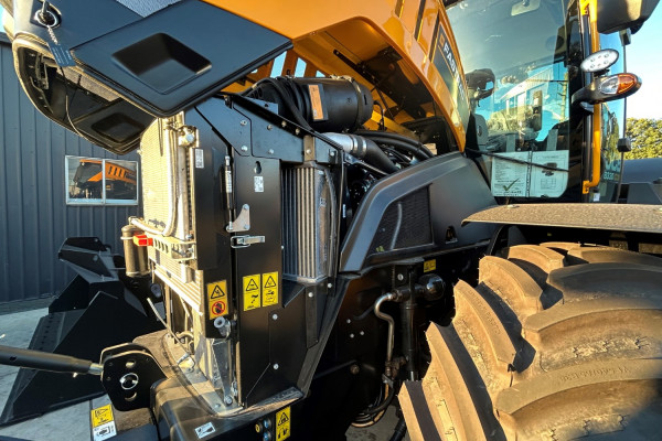 2026 JCB FASTRAC Other Image 5