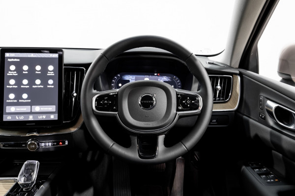 2026 Volvo XC60 UZ B5 Plus 2L Mild Hybrid AWD SUV Image 16