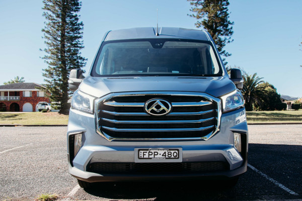 2024 LDV Deliver 9  11-Seat Bus