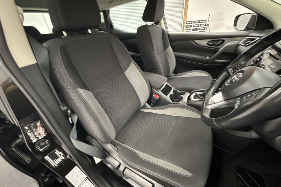 2017 Nissan QASHQAI ST Wagon Image 19
