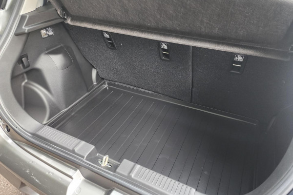 2026 Suzuki Swift UZ Hybrid Hatch Image 27