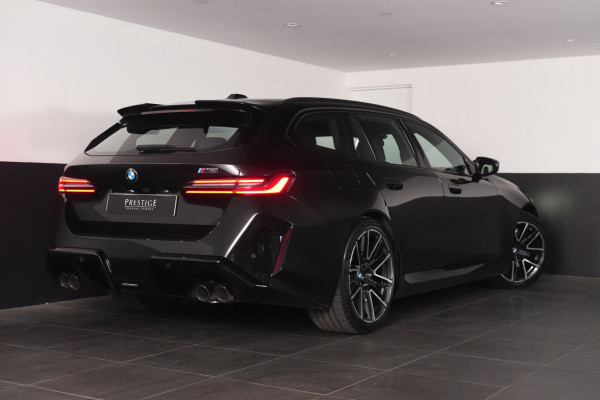 2025 BMW M5 Touring SUV Image 22
