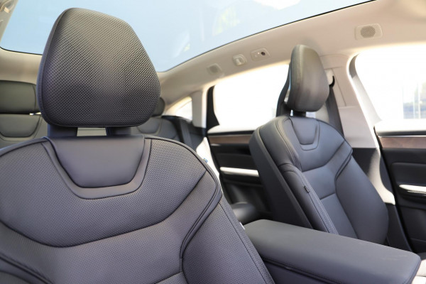 2025 MY26 Volvo ES90  Ultra Single Motor Sedan Image 28