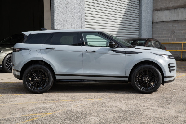 2026 Land Rover Range Rover Evoque L551 P250 Dynamic SE SUV image 3