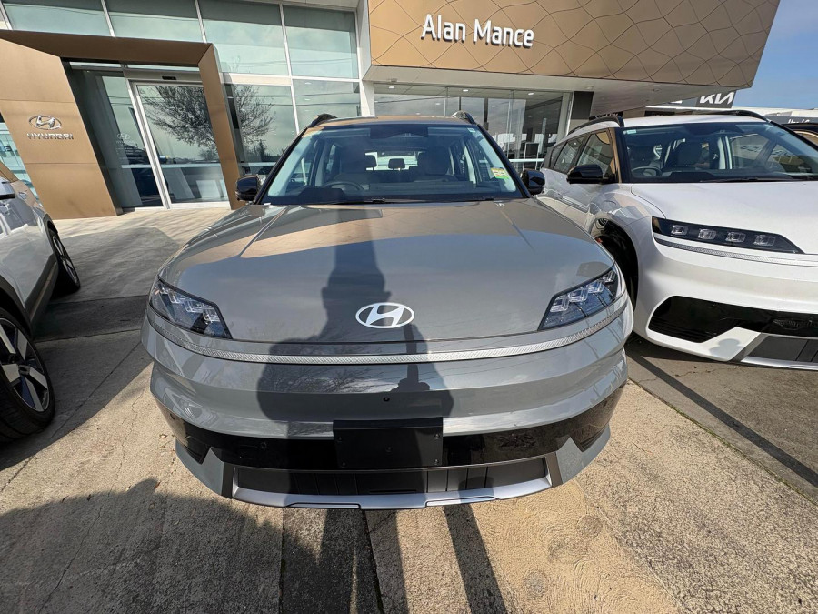 2026 Hyundai ELEXIO OE1.V1  SUV Image 2