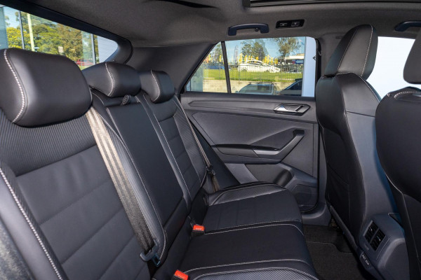 2025 Volkswagen T-Roc D11 140TSI R-Line SUV Image 9