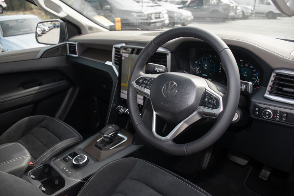 2026 Volkswagen Amarok NF TDI452 Style Ute Image 6