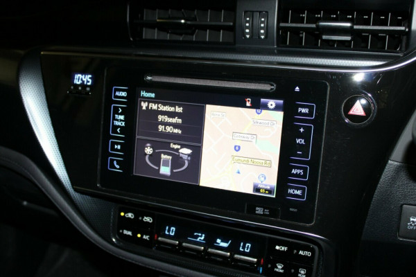 2016 Toyota Corolla ZWE186R Hybrid Hatch Image 28