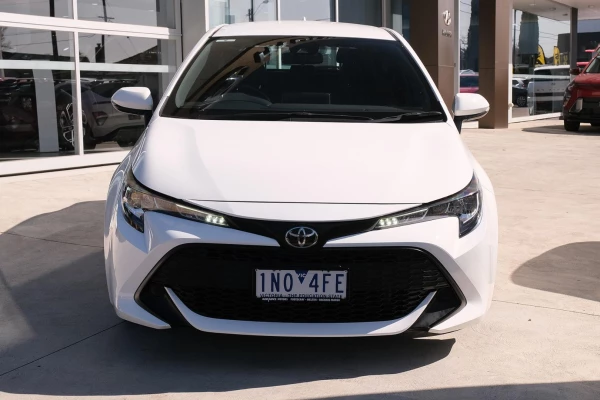 2018 Toyota Corolla MZEA12R Ascent Sport Hatch Image 3