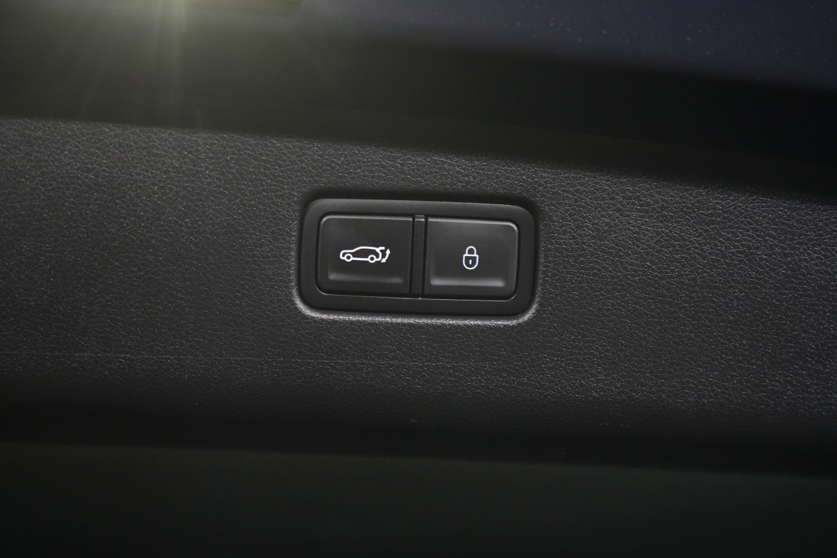 2024 Genesis GV70 2.5T SIGNATURE SUV
