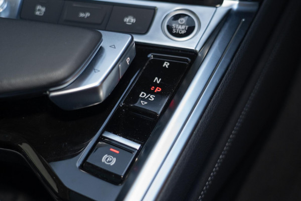 2023 Audi Q8 e-tron GE 55 SUV image 13