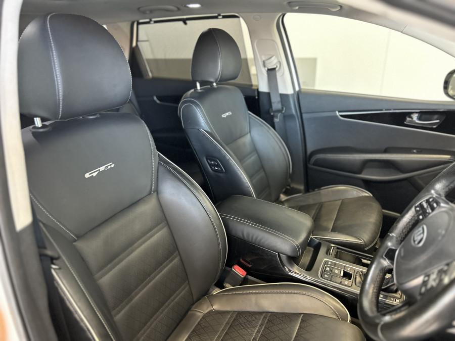 2018 MY19 Kia Sorento UM GT-Line SUV Image 8