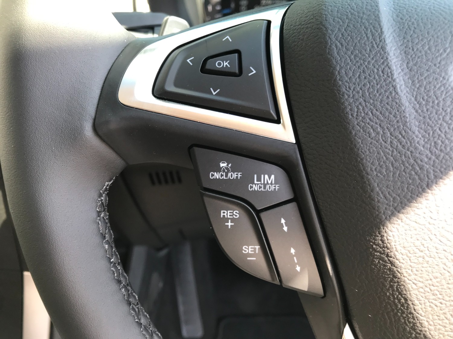 2018 MY19 Ford Endura CA Trend SUV Image 27