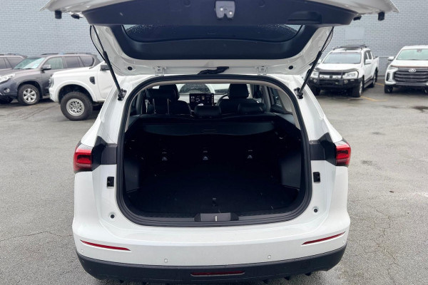 2025 GWM Haval H6 B01 Lux SUV Image 14