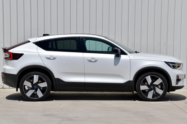 2023 Volvo C40  Recharge Twin SUV Image 6