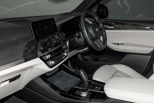 2021 BMW X3 G01 xDrive30i M Sport SUV image 8