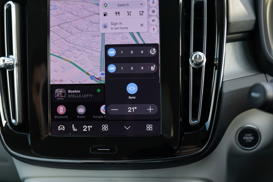 2026 Volvo XC40 XZ Ultra B4 Dark SUV Image 25