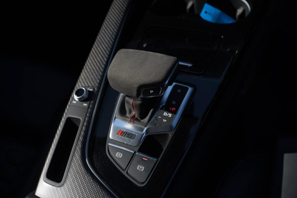 2021 Audi RS4  Quattro SUV Image 11