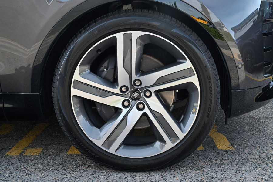 2025 Land Rover Discovery Series 5 D350 Dynamic HSE SUV