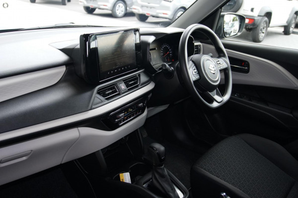 2026 Suzuki Swift UZ Hybrid Hatch Image 8
