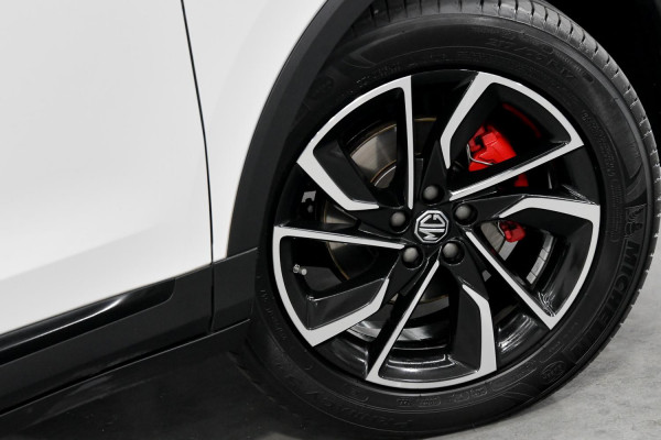 2024 MG ZST  Essence SUV image 23