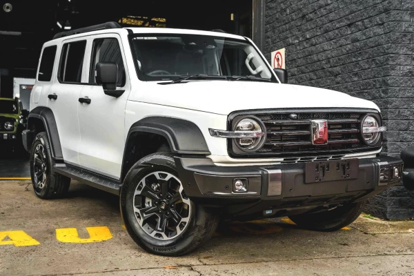 2026 GWM Tank 300 P01 Lux Hi4-T PHEV SUV