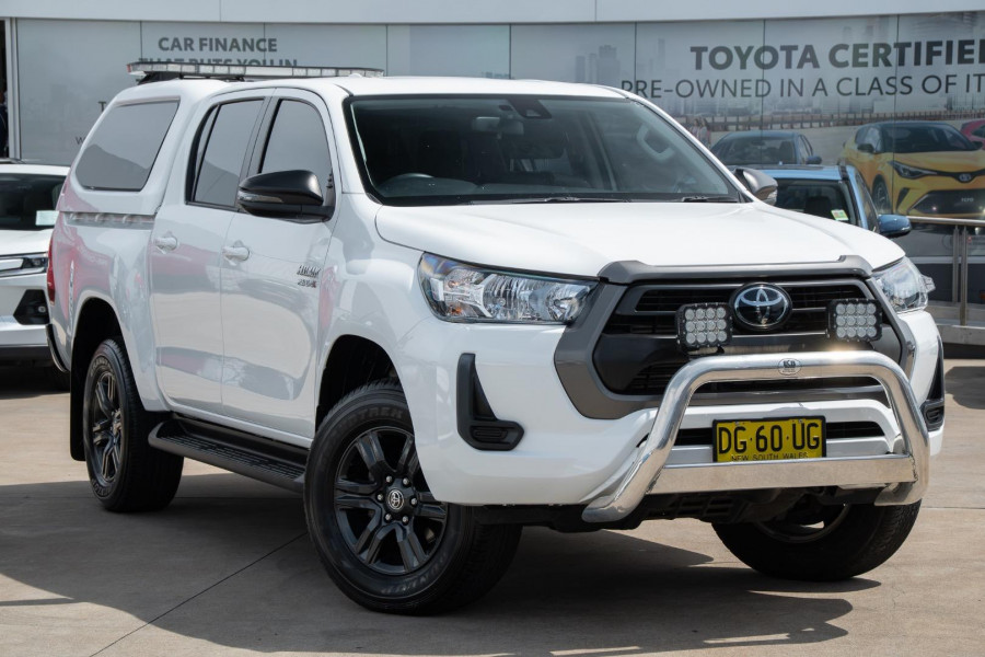 2023 Toyota HiLux GUN126R SR Cab Chassis Image 1