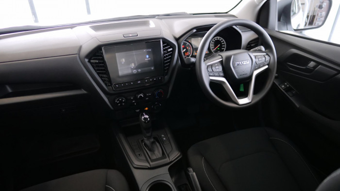 2020 MY21 Isuzu UTE D-MAX RG SX 4x4 Space Cab Chassis Cab chassis Image 18