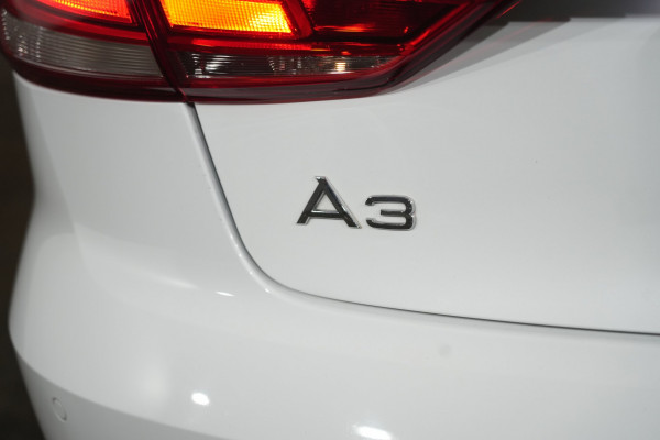 2017 Audi A3  Convertible image 9