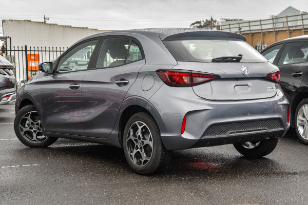 2024 MY24.5 MG MG3 ZP22 Essence Hybrid+ Hatch