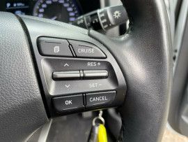2020 Hyundai KONA OS.3 Active SUV image 14