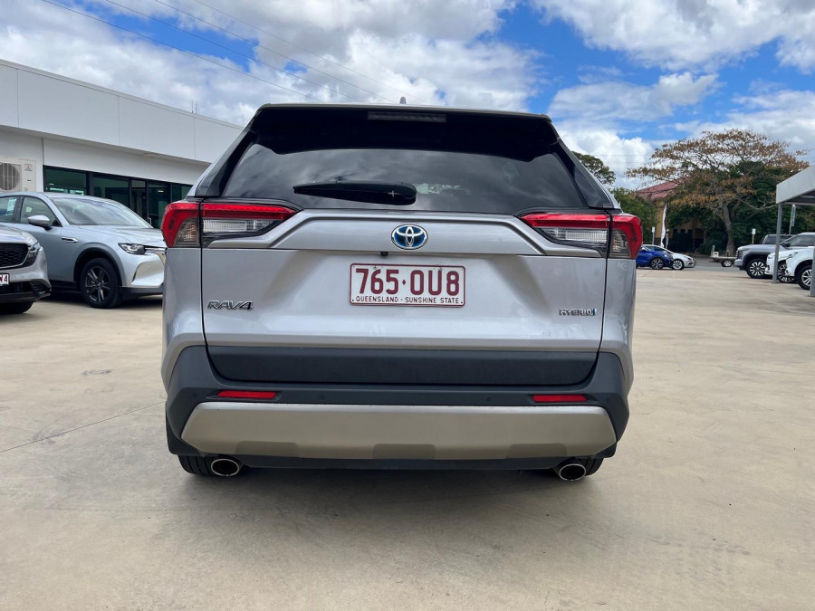 2024 Toyota RAV4 AXAH54R GXL SUV Image 9