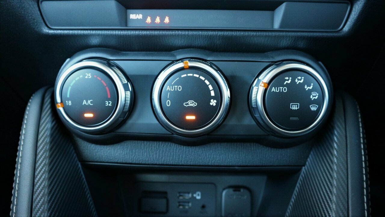 2020 Mazda 2 DJ Series G15 Evolve Hatchback Image 17
