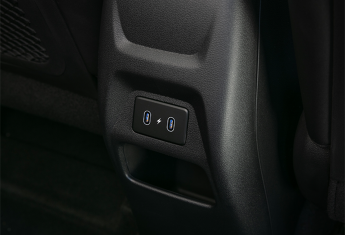 USB ports for everyone.