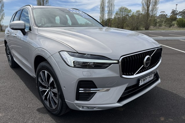 2023 Volvo XC60 UZ Plus B5 SUV Image 2