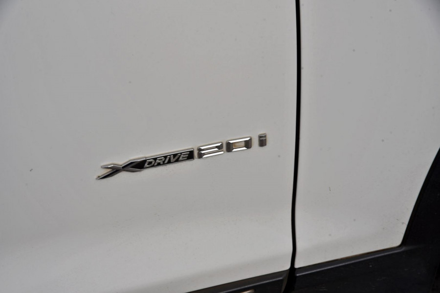 2017 BMW X3 G01 xDrive30i SUV Image 7