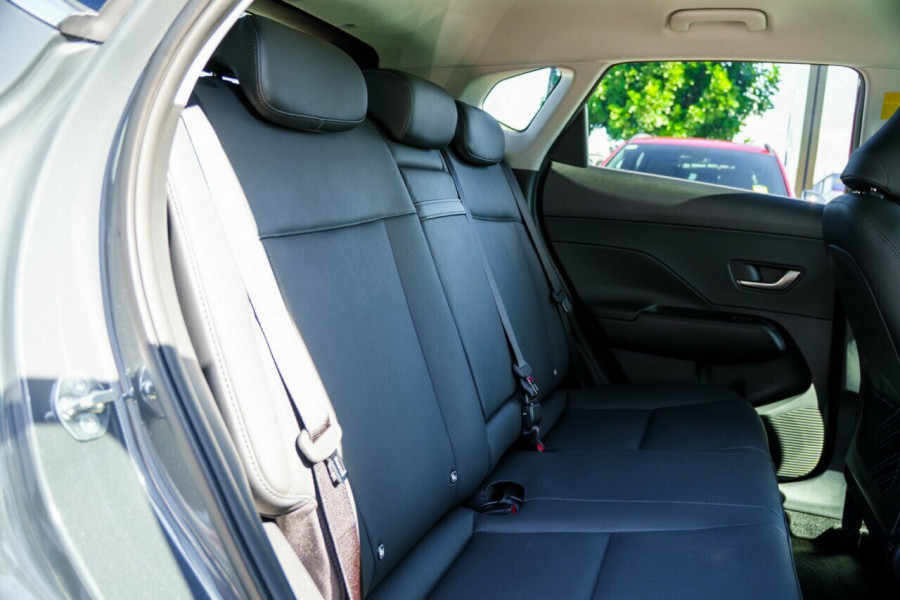 2025 Hyundai KONA SX2.V2 Premium SUV Image 8