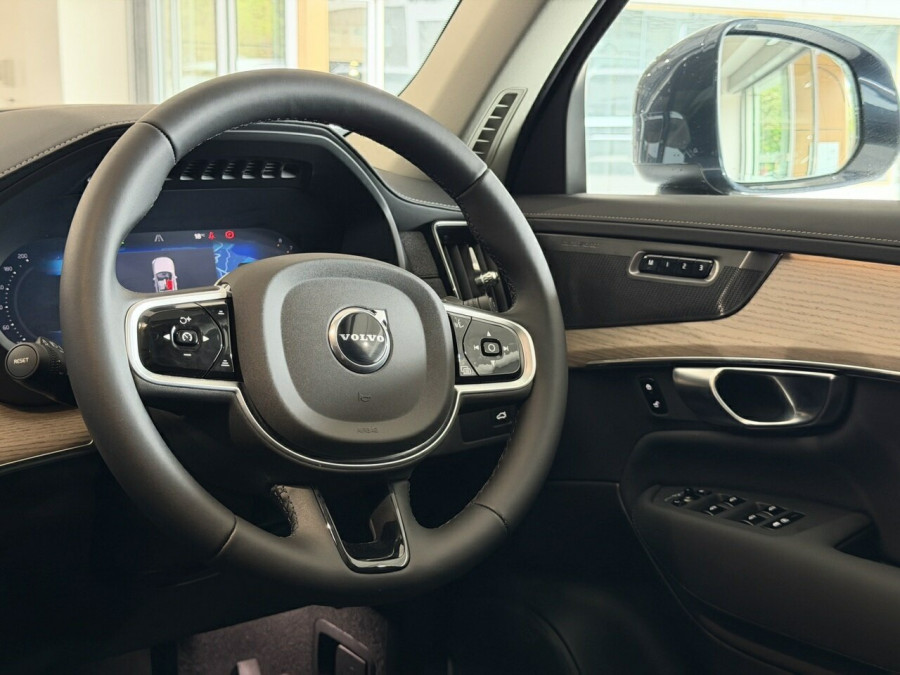 2026 Volvo XC90 L Series Plus B5 Bright SUV Image 12