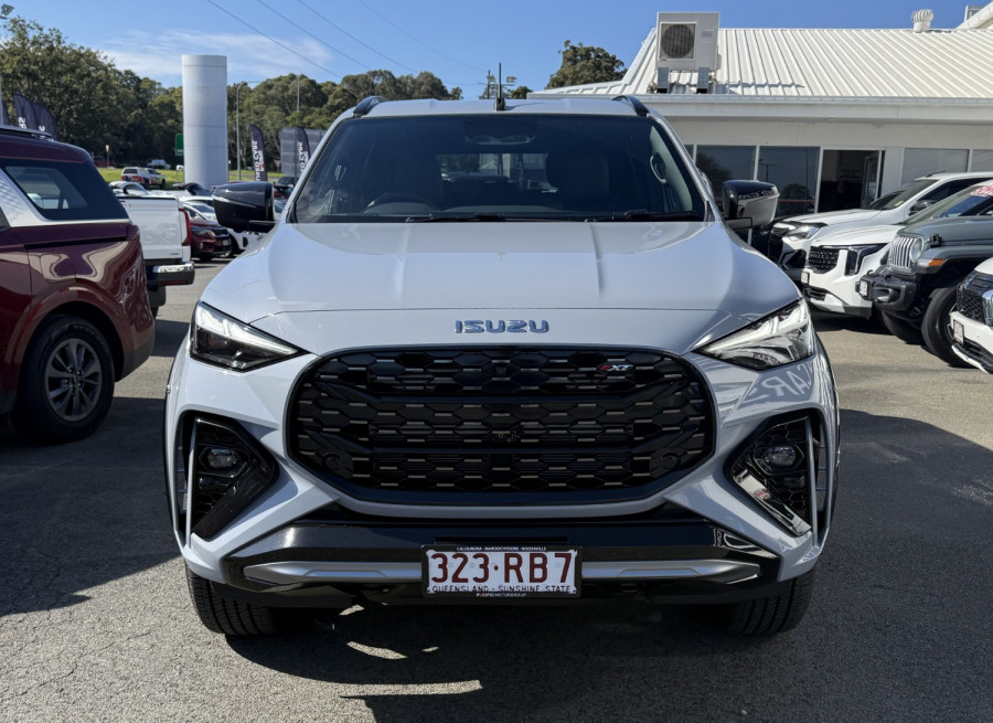 2026 Isuzu MU-X RJ X-TERRAIN SUV Image 4