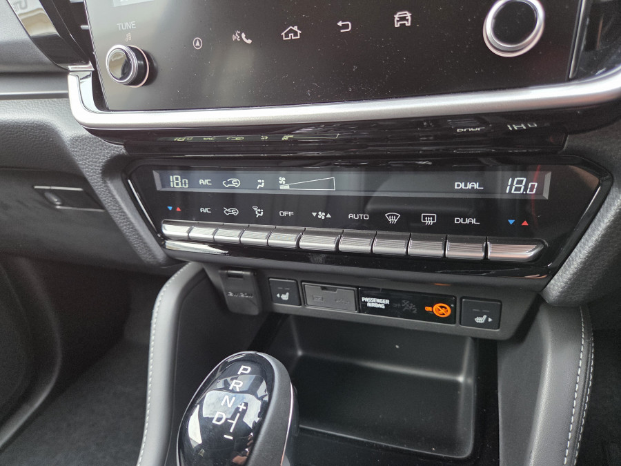 2026 Isuzu MU-X RJ LS-T SUV Image 19