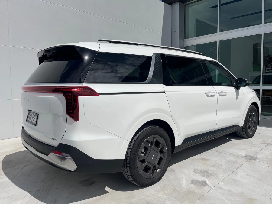 2026 Kia Carnival KA4 PE GT-Line HEV People Mover Image 4