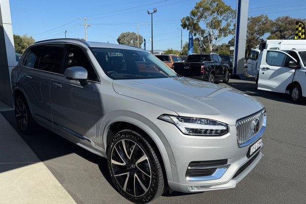 2023 Volvo XC90 Ultimate B6 Bright Wagon Image 5