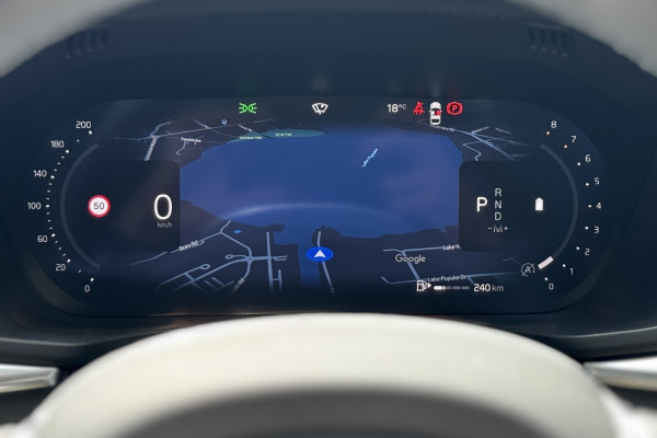 2025 Volvo XC60 UZ Ultra B5 Dark SUV Image 14