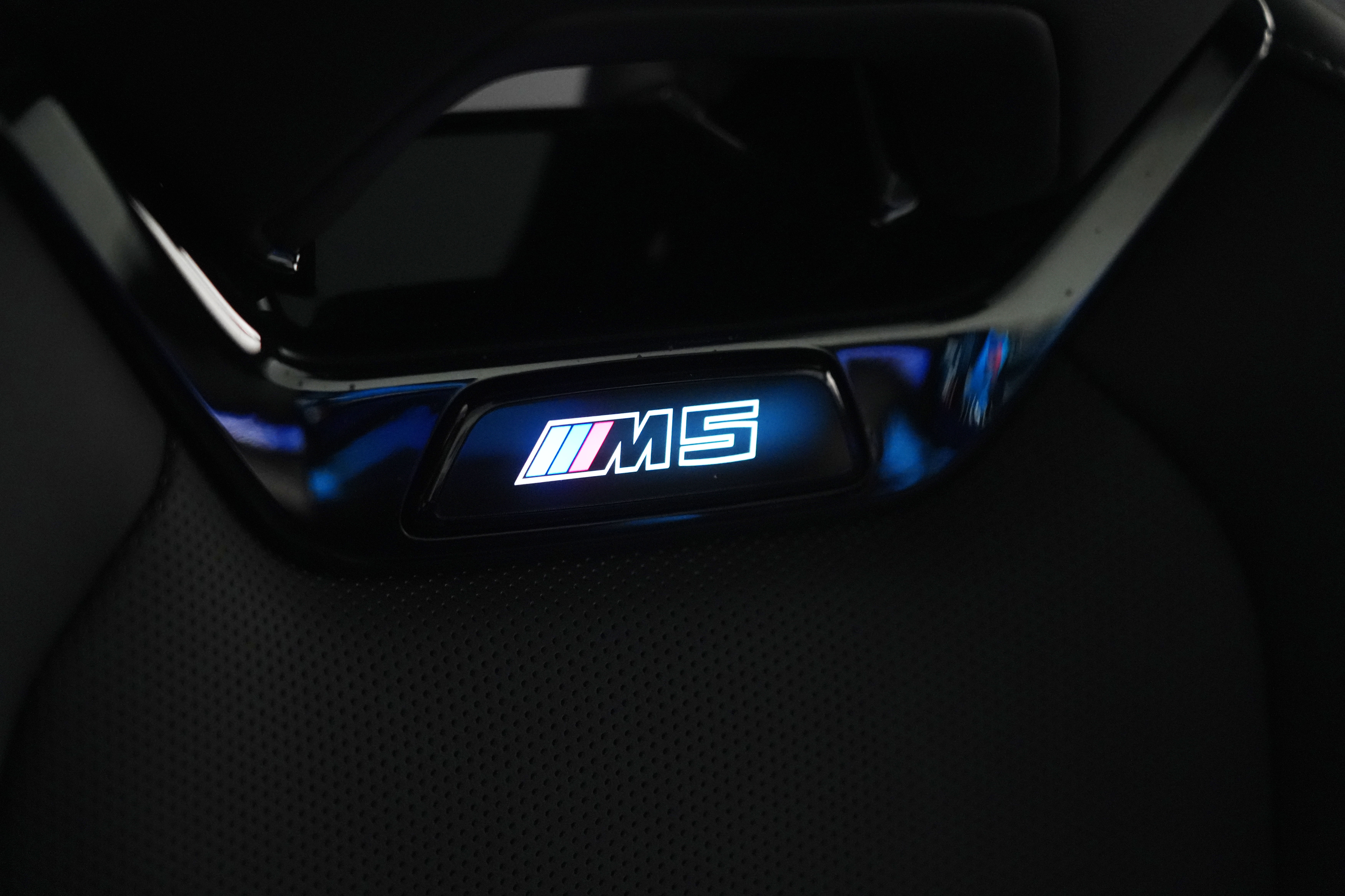 2025 BMW M5 Touring SUV Image 41