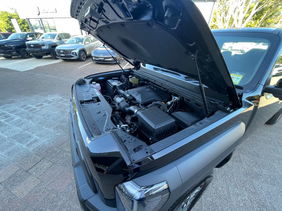 2025 MY26 Kia Tasman TK SX Cab Chassis Image 16