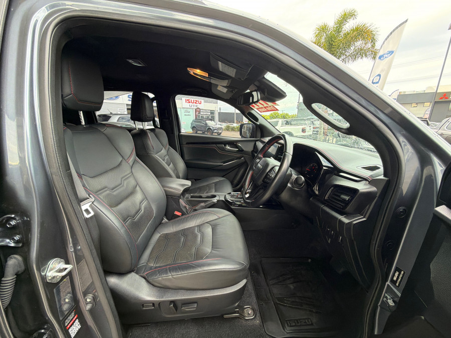 2023 Isuzu D-MAX RG X-TERRAIN Ute Image 10